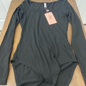 Diliuxing bodysuit size XS NWT